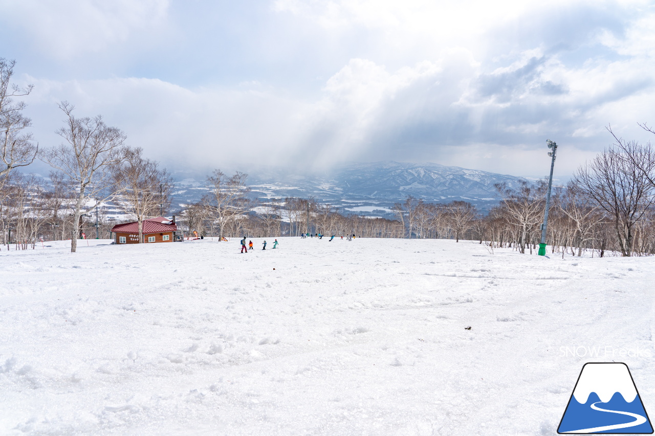 ニセコビレッジ・ニセコアンヌプリ国際スキー場｜さすが『ニセコ』。雪不足や暖気とは無縁？！積雪たっぷりで全面滑走OKです(^^)/